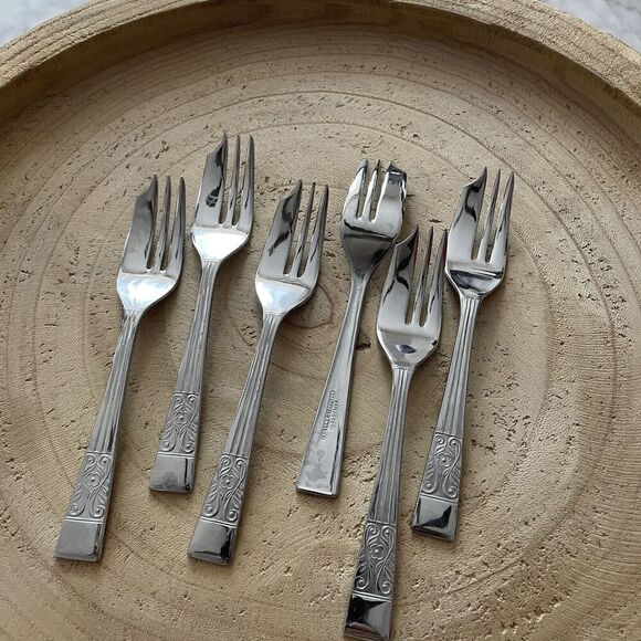 Vintage Bilchrome Sheffield England Appetizer Fork Lot Small Silver Set Of 6 - Picture 1 of 5